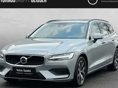 Occasion Volvo V60 Core 197 ch (144 kW) 2024 Gris Break