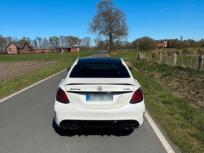 Gebraucht Mercedes C43 AMG AMG 390 PS (286 kW) 2019 Weiß Limousine