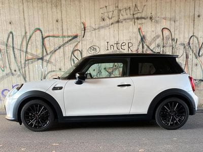 Gebraucht Mini Cooper SE 135 kW (184 PS) 2023 Weiß Kleinwagen