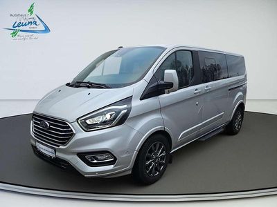 Gebraucht Ford Tourneo Titanium X 185 PS (136 kW) 2021 Polar silber Van / Kleinbus