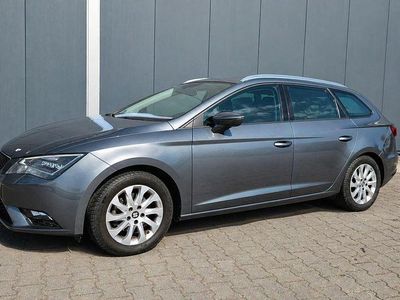 Usata Seat Leon ST Style 125 CV (91 kW) 2016 Grigio Station wagon