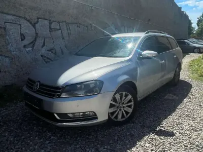 Gebraucht VW Passat Comfortline 140 PS (102 kW) 2011 Silber Kombi
