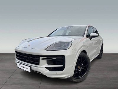 Grau Gebraucht 2024 Porsche Cayenne SUV | 104.900 €