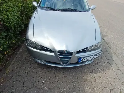 Gebraucht Alfa Romeo 156 Distinctive 166 PS (122 kW) 2003 Silber Limousine