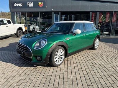 Begagnad Mini Cooper D Clubman 150 HK (110 kW) 2020 Grön Kombi