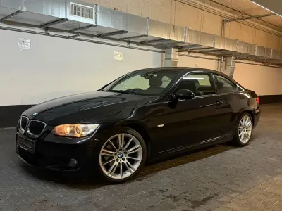 Gebraucht BMW 320 M Sport 184 PS (135 kW) 2010 Schwarz Coupé