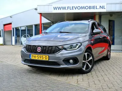 Gebraucht Fiat Tipo Business 120 PS (88 kW) 2017 Grau Kombi
