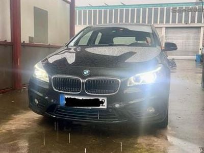Gebraucht BMW 220 Active Tourer 192 PS (141 kW) 2017 Schwarz Van / Kleinbus