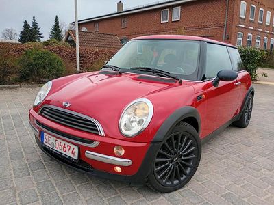 Gebraucht Mini ONE 90 PS (66 kW) 2002 Rot Kleinwagen