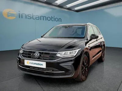 Gebraucht VW Tiguan 150 PS (110 kW) 2023 Schwarz SUV