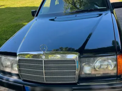 Gebraucht Mercedes 230 132 PS (97 kW) 1992 Blau Kombi