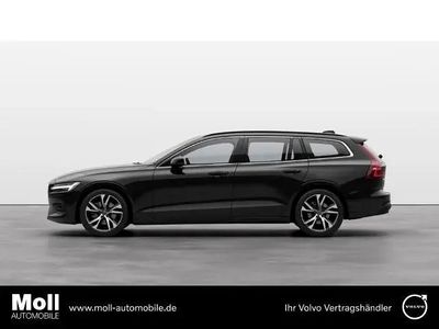 Gebraucht Volvo V60 Core 163 PS (119 kW) 2024 Blau Kombi