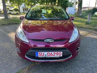 Rot Gebraucht 2010 Ford Fiesta Titanium Kleinwagen | 5.100 € (Fairer Preis)