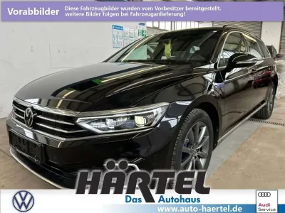 Gebraucht VW Passat GTE 218 PS (160 kW) 2021 Deep black perleffekt, pearl effect Kombi