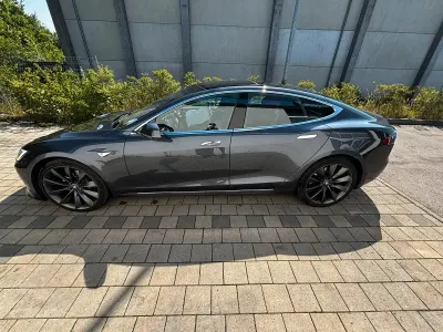 Gebraucht Tesla Model S 386 kW (525 PS) 2016 Andere farben Kleinwagen