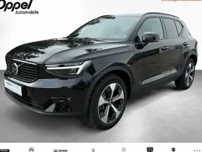 Usata Volvo XC40 Plus 163 CV (119 kW) 2025 Nero SUV