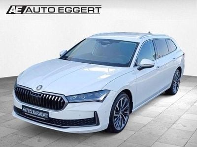 Gebraucht Skoda Superb LAURIN & KLEMENT 150 PS (110 kW) 2025 Purity weiss Kombi