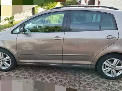 Gebraucht VW Golf Plus Cross Match 122 PS (89 kW) 2012 Braun Van / Kleinbus