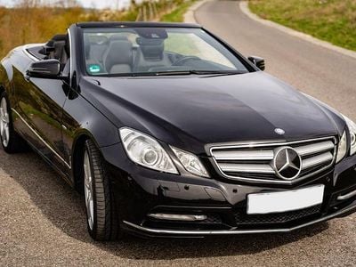 Usata Mercedes E350 265 CV (194 kW) 2012 Nero Cabrio