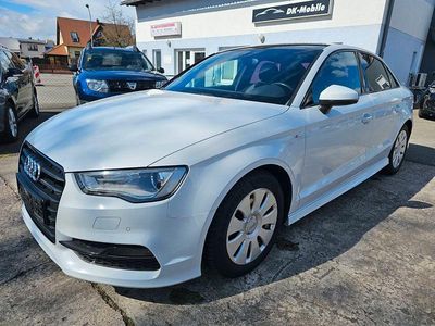 Gebraucht Audi A3 S-Line 150 PS (110 kW) 2015 Weiß Limousine