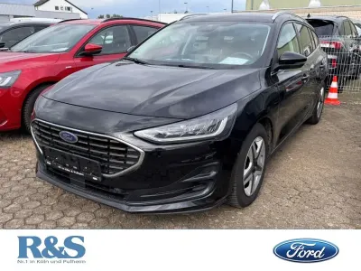 Gebraucht Ford Focus Titanium 120 PS (88 kW) 2022 Schwarz Kombi