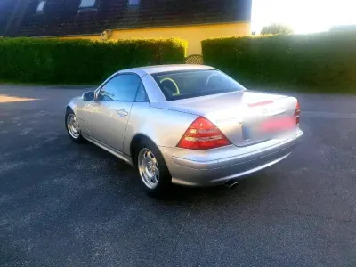 Gebraucht Mercedes SLK200 163 PS (119 kW) 2003 Silber Cabrio