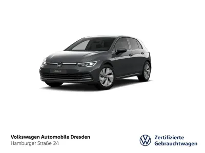 Gebraucht VW Golf VIII Style 131 PS (96 kW) 2024 Delfingrau metallic Limousine