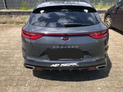 Gebraucht Kia ProCeed GT 204 PS (150 kW) 2021 Grau Kombi