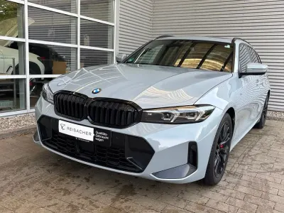 Używany BMW 330 Efficient Dynamics 245 KM (180 kW) 2023 Szary Kombi