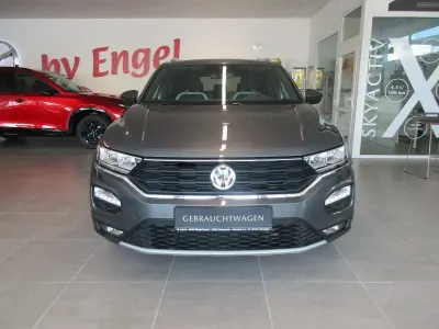 Gebraucht VW T-Roc Sport 150 PS (110 kW) 2018 Grau SUV