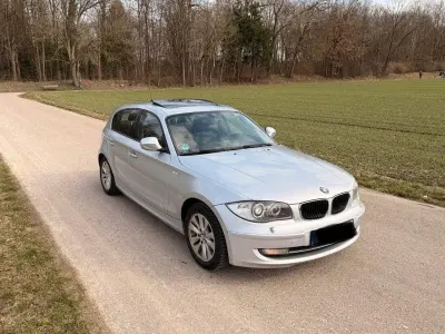 Używany BMW 116 116 KM (85 kW) 2010 Srebrny Hatchback