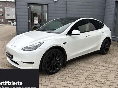 Weiß Gebraucht 2022 Tesla Model Y Performance SUV | 34.800 € (Fairer Preis)