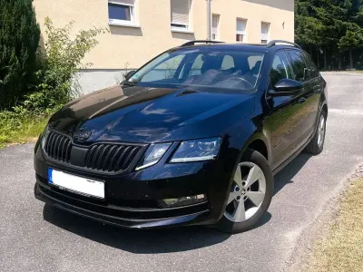 Gebraucht Skoda Octavia Ambition 116 PS (85 kW) 2018 Schwarz Kombi