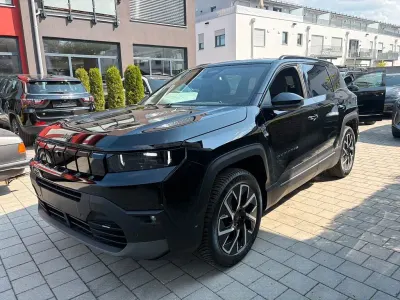 Neu Jeep Compass Summit 145 PS (106 kW) 2026 Schwarz SUV