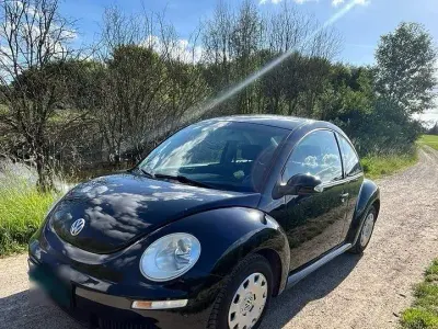 Gebraucht VW New Beetle 75 PS (55 kW) 2006 Schwarz Kleinwagen