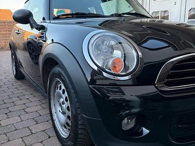 Gebraucht Mini ONE 75 PS (55 kW) 2011 Schwarz Kleinwagen