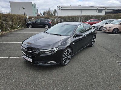 Usado Opel Insignia OPC 260 HP (191 kW) 2017 Preto Sedan
