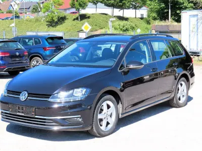 Gebraucht VW Golf VII 116 PS (85 kW) 2018 Schwarz Kombi
