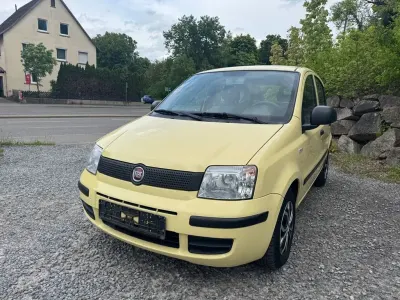 Gebraucht Fiat Panda Classica 69 PS (50 kW) 2012 Gelb Kleinwagen