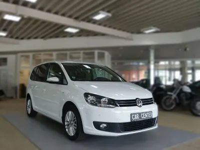 Gebraucht VW Touran Cup 105 PS (77 kW) 2015 Weiß Van / Kleinbus