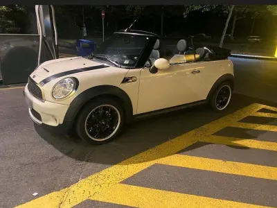 Gebraucht Mini Cooper Cabriolet 184 PS (135 kW) 2010 Weiß Cabrio