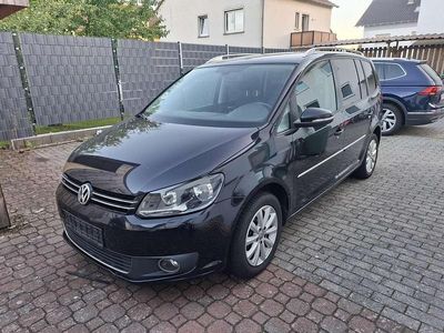 Schwarz Gebraucht 2012 VW Touran Highline Van / Kleinbus | 6.199 € (Fairer Preis)