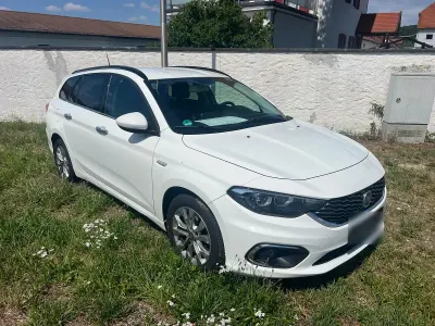 Gebraucht Fiat Tipo 120 PS (88 kW) 2018 Weiß Kombi