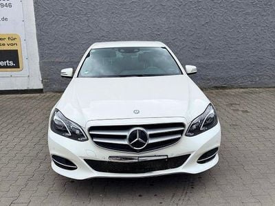 Second-hand Mercedes E400 Avantgarde 333 CP (244 kW) 2014 Alb Berlinǎ
