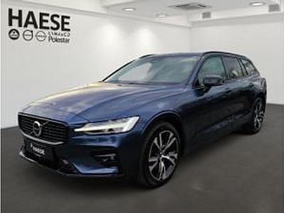 Gebraucht Volvo V60 Plus 197 PS (144 kW) 2025 Blau (denim blue / metallic) Kombi