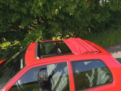 Gebraucht Peugeot 106 50 PS (36 kW) 2000 Rot Kleinwagen