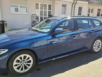 Usata BMW 318 Advantage 150 CV (110 kW) 2022 Blu Station wagon