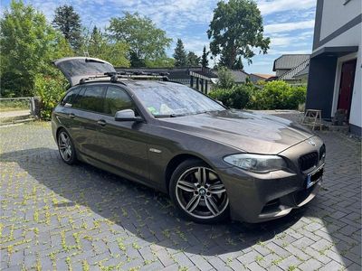 BMW M550