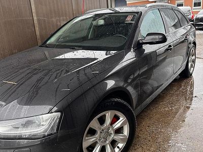 Gebraucht Audi A4 177 PS (130 kW) 2014 Grau Kombi