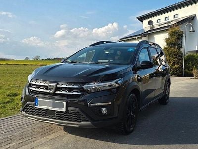 Gebraucht Dacia Jogger Extreme 110 PS (80 kW) 2022 Schwarz Van / Kleinbus